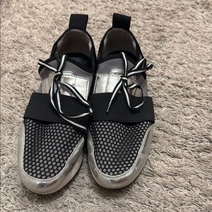 Steven Madden Stylish Black and Silver Sneakers